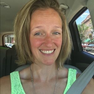 Meet your Posher, Christine